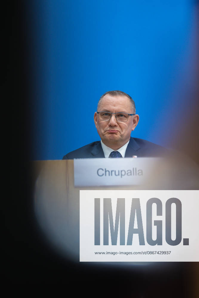 AfD: The Impact of the State Elections in Berlin and Mecklenburg-Western Pomerania on Federal Politics in Germany, Berlin, September 21, 2026. One day after the AfD’s successes in the state elections in Meckl