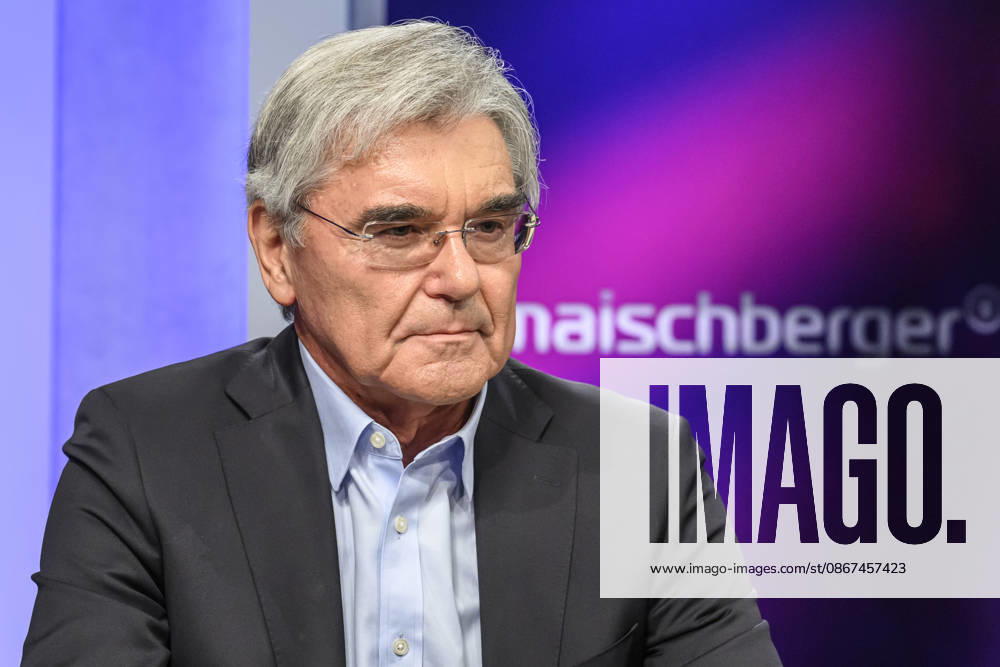 Pictured, from left: Joe Kaeser of Siemens Energy, Germany, Berlin, studio, appearing on Maischberger, a political talk show, TV program, with host Sandra Maischberger, Das Erste, filmed at Studio 20 in Adlershof on September 21, 2026,