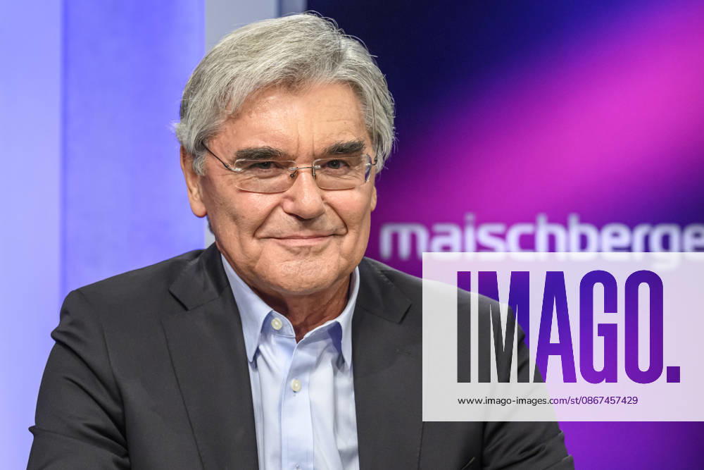 Pictured, from left: Joe Kaeser of Siemens Energy, Germany, Berlin, studio, appearing on Maischberger, a political talk show, TV program, with host Sandra Maischberger, Das Erste, filmed at Studio 20 in Adlershof on September 21, 2026,