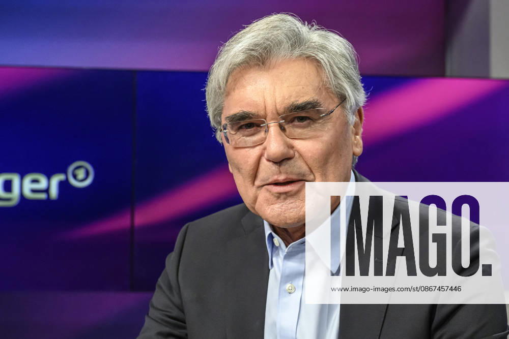 Pictured, from left: Joe Kaeser of Siemens Energy, GER, Berlin, studio, guest on Maischberger, political talk show, TV, program, with host Sandra Maischberger, Das Erste, from Adlershof Am Studio 20, September 21, 2026,