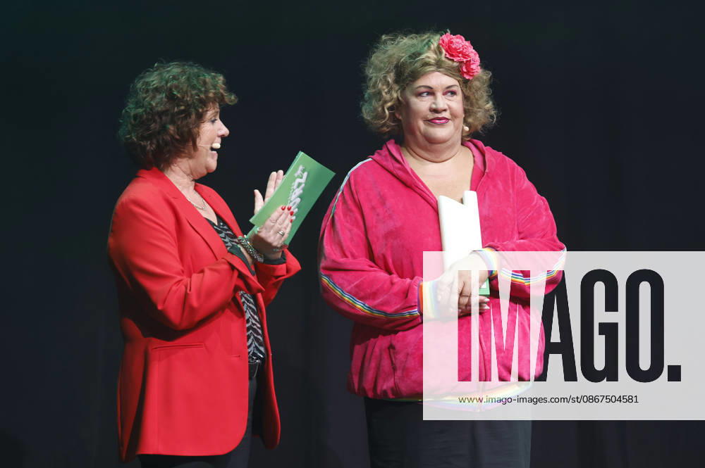 Steffi Neu and Ilka Bessin (Cindy from Marzahn) at the 10th Recklinghäuser Hurz Comedy Award ceremony at the Ruhrfestspielhaus in Recklinghausen, September 21, 2026 Foto:xT.xSchröerx xFuturexImagex hurz_6975