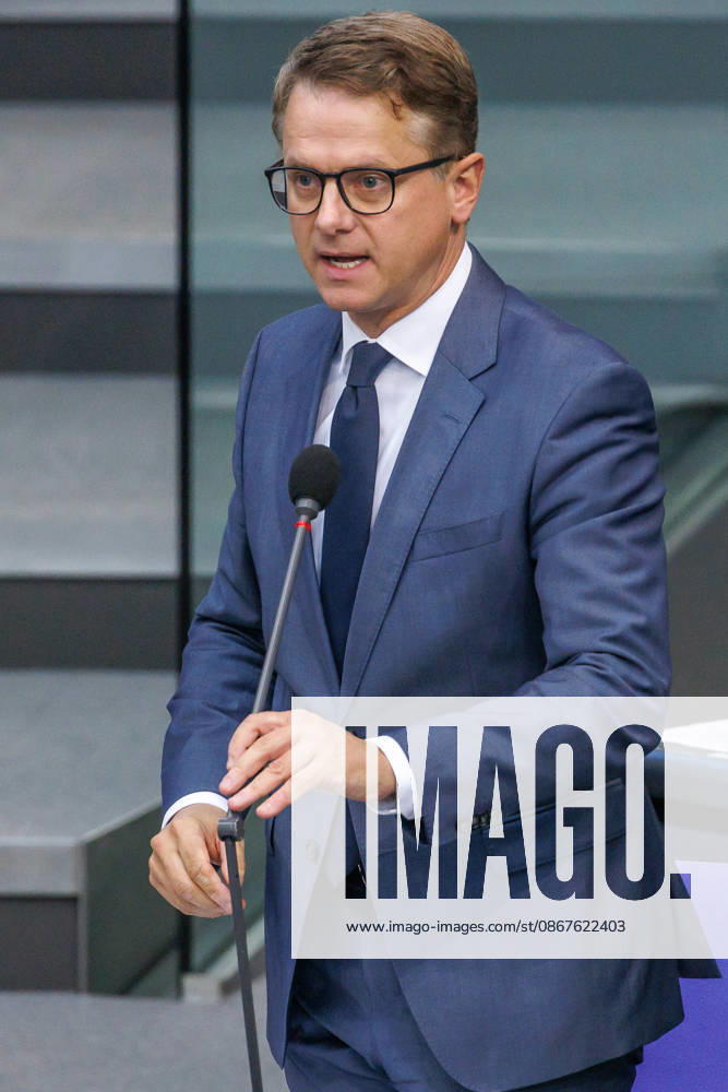 Bundestag Dr. Carsten Linnemann, Federal Minister of Health, at the German Bundestag on September 23, 2026, in Berlin, Berlin, Berlin, Germany, Bundestag
