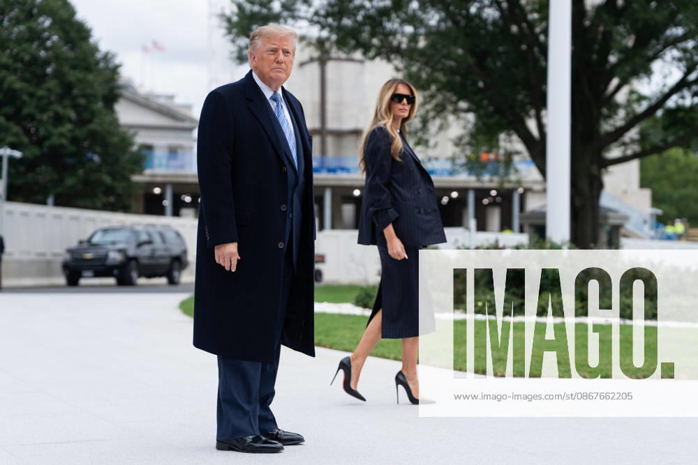 President Donald Trump and First Lady Melania Trump on the South Lawn of the White House before boarding Marine One in Washington, DC on Wednesday, Sept. 23, 2026. Trump is traveling to Joint Base Andrews, Maryland to welcome Chinese President Xi Jinping as he arrives for a visit to the United States. WASP20260923104 AaronxSchwartz