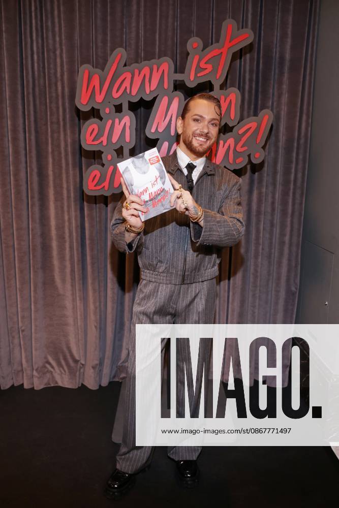 Riccardo Simonetti Book Launch Riccardo Simonetti Riccardo Simonetti presents his fifth book, When Is a Man a Man? , at The Ritz-Carlton, Berlin, on September 24, 2026