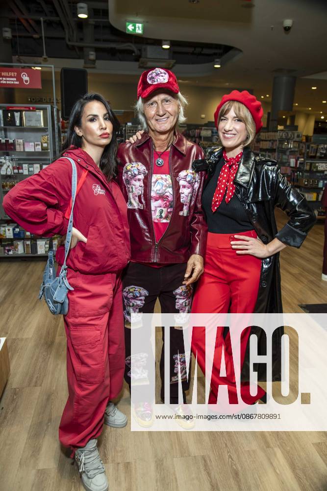 ABB TKMAXX Sila Sahin, with her father Zeki Sahin and Isabell Horn, appeared on the red carpet at the grand reopening of the TK Maxx store on Alexanderplatz on September 24, 2026, in Berlin, Germany