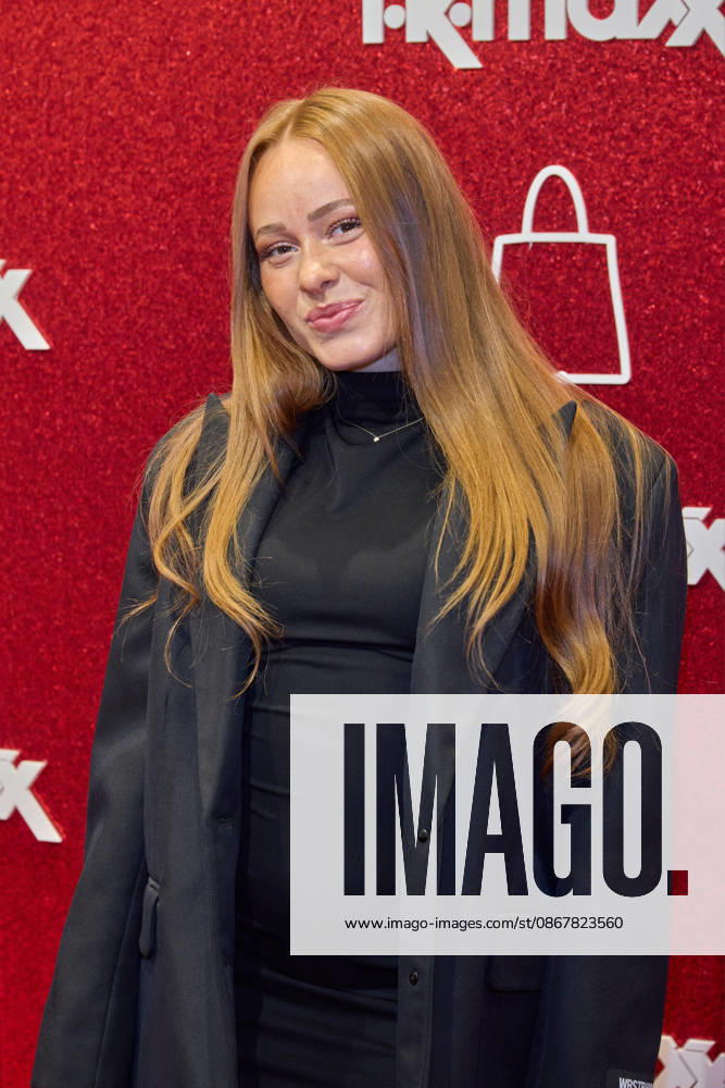 Leonie Basler Leoobalys Reopening Following the Expansion of the TK Maxx Store During the CODE RED Night at Alexanderplatz in Berlin on September 24, 2026 TK Maxx Store Reopening