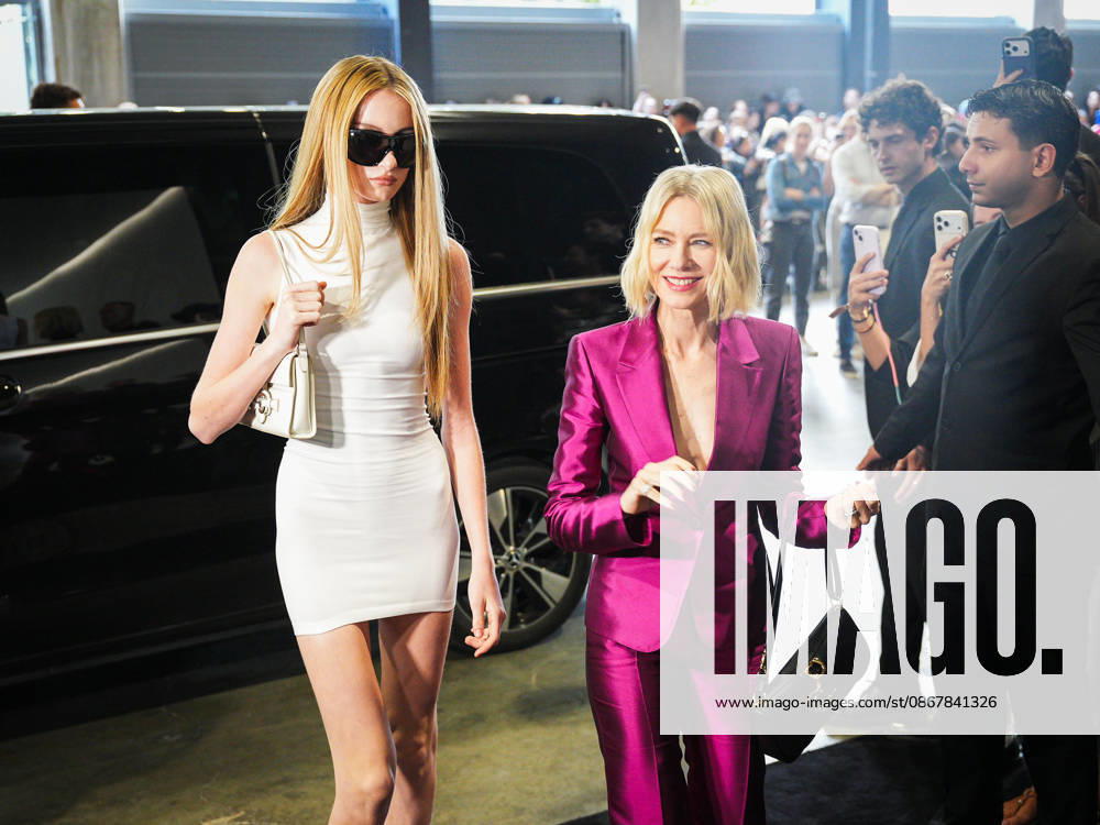 IPA88956743 - Milan, Milan Womens Fashion Week Spring Summer 2027 - Womens Fashion, Spring Summer 2027 - GUCCI fashion show - guests pictured: Naomi Watts with her daughter Kai Schreiber