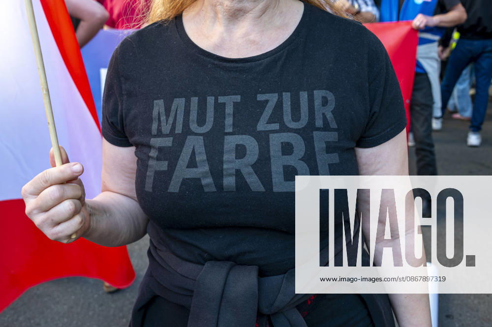 Social protests organized by the DGB EUR, Germany, Berlin, September 26, 2026 There’s Enough for Everyone, and Merz Must Go —posters, banners, and slogans against the federal government’s cuts to social benefits. Cutting Social Benefits —nationwide social protests organized by the DGB and its member unions under the slogan You’ve Earned It: Your Work, Your Health, Your Pension.