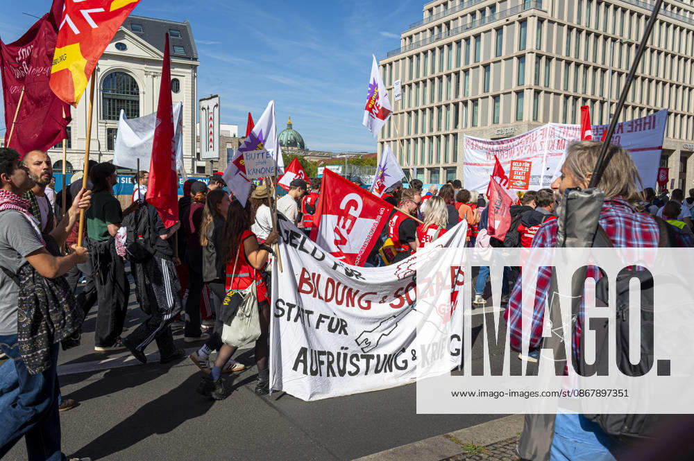 Social protests organized by the DGB EUR, Germany, Berlin, September 26, 2026 There’s Enough for Everyone, and Merz Must Go —posters, banners, and slogans against the federal government’s cuts to social benefits. Cutting Social Benefits —nationwide social protests organized by the DGB and its member unions under the slogan You’ve Earned It: Your Work, Your Health, Your Pension
