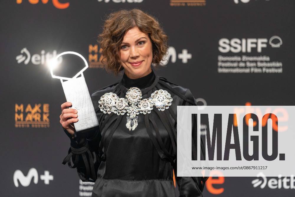 #2 Tender Loving Care wins the Golden Shell at the 74th San Sebastian International Film Festival SAN SEBASTIAN, SPAIN - SEPTEMBER 26: The British film by director Mike Leigh has won the Golden Shell for Best Film Tender Loving Care , at the 74th San Sebastian International Film Festival in Spain on September 26, 2026. Its lead actress, Kate O Flynn, won the Silver Shell for Best Performance, and director Mike Leigh won the award for Best Screenplay. Javi Julio Anadolu San Sebastian Spain. Editorial use only. Please get in touch for any other usage.