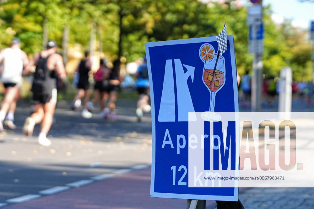 Berlin, September 27, 2026, 52nd BMW Berlin Marathon, Scenes from Hohenzollerndamm in the Wilmersdorf district