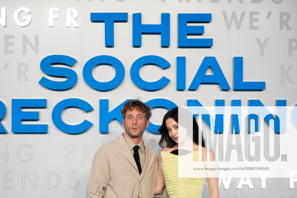 The Social Reckoning Gala Screening - London Jeremy Allen White and Mikey Madison attend the premiere of The Social Reckoning at Curzon Mayfair in London, England on September 29, 2026. Photo by Lounis Tiar ABACAPRESS.COM London United Kingdom
