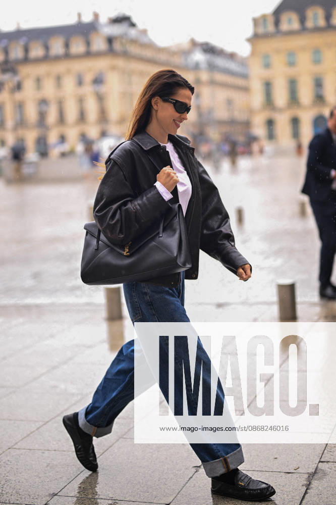 Amelia Gray Hamlin arrives at the fitting at the Schiaparelli house during PFW Fashion Week on September 30, 2026. Pierre Perusseau, Bestimage. Amelia Gray Hamlin arrives at the Schiaparelli fitting during PFW Fashion Week on September 30, 2026, in Paris, France.