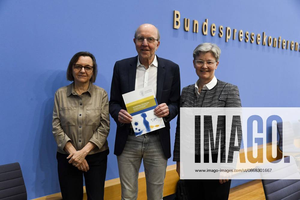 ABB BPK Carmen Scheibenbogen, German hematologist-oncologist and professor of immunology at Berlin’s Charité; Prof. Dr. Norbert Suttorp from the Interdisciplinary Department of Infectious Diseases, Pulmonology, and Critical Care Medicine; Regina Therese Riphahn, a German economist;