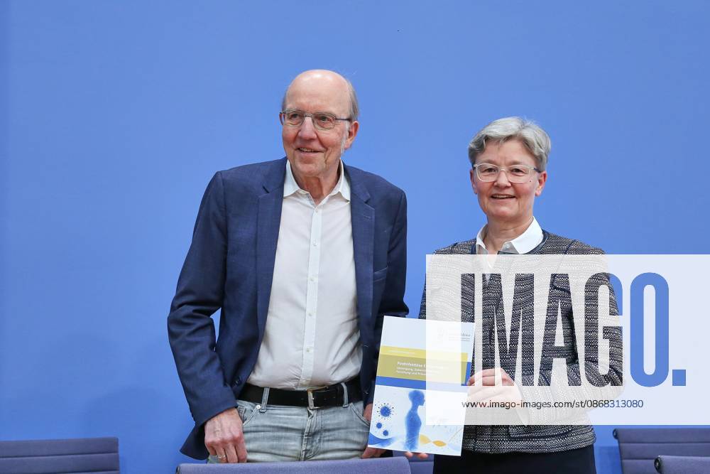 Federal Press Conference: Post-Infectious Diseases—Care, Research, and Prevention: The Case of Long COVID Norbert Suttorp, Member of the Leopoldina, Department of Infectious Diseases, Pulmonology, and Critical Care Medicine, Charité Berlin, Regina T. Riphahn, Vice
