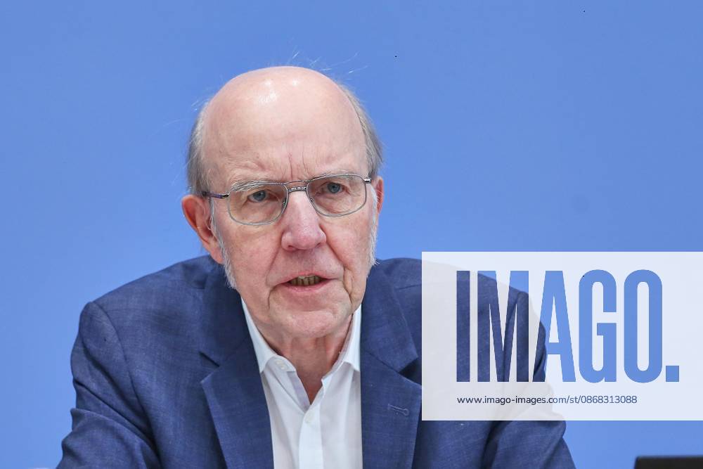 Federal Press Conference: Post-Infectious Diseases—Care, Research, and Prevention: The Case of Long COVID Norbert Suttorp, Member of the Leopoldina, Department of Infectious Diseases, Pulmonology, and Critical Care Medicine, Charité Berlin