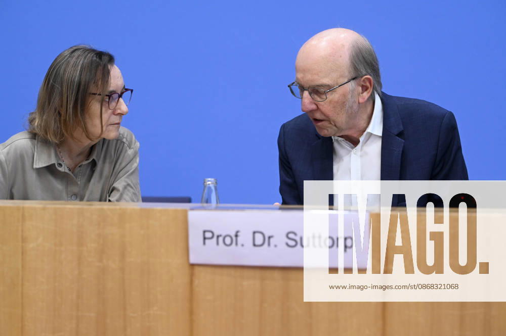 ABB BPK Carmen Scheibenbogen, a German hematologist-oncologist and professor of immunology at Charité in Berlin; Prof. Dr. Norbert Suttorp from the Interdisciplinary Group for Infectious Diseases, Pulmonology, and Critical Care Medicine Topic: Presentation of a Report on Post-Infectious Diseases—Care, Research, and Prevention, Using Long COVI