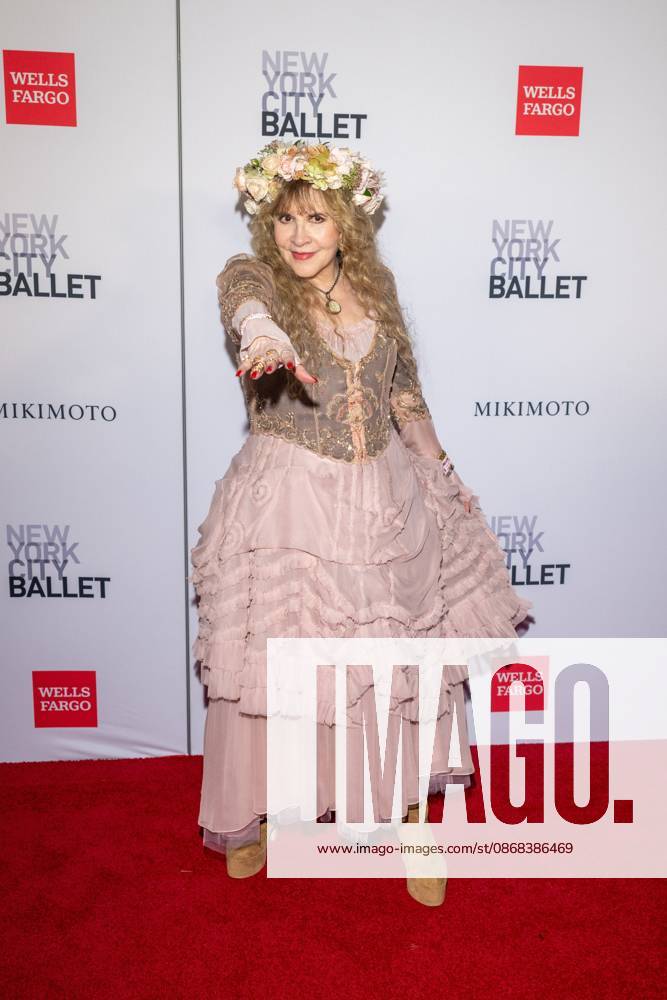 Stevie Nicks attends.The New York City Ballet 2026 Fall Gala at David H. Koch Theater, Lincoln Center on October 01, 2026 in New York City. New York United States - ZUMAs197 20261001_aaa_s197_887