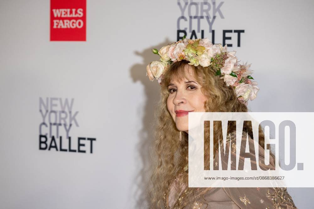 Stevie Nicks attends.The New York City Ballet 2026 Fall Gala at David H. Koch Theater, Lincoln Center on October 01, 2026 in New York City. New York United States - ZUMAs197 20261001_aaa_s197_874