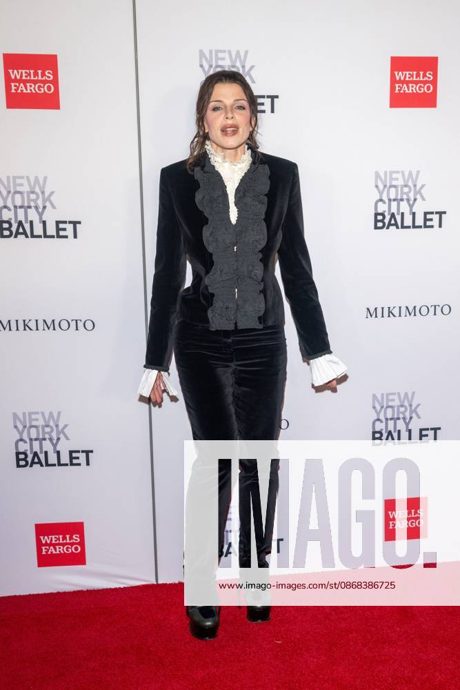 Julia Fox attends.The New York City Ballet 2026 Fall Gala at David H. Koch Theater, Lincoln Center on October 01, 2026 in New York City. New York United States - ZUMAs197 20261001_aaa_s197_936