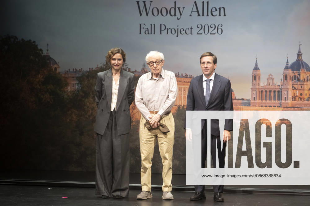 Isabel Diaz Ayuso, Woody Allen, and JoseLuis Martinez Almeida Navasques at the official reception marking the start of filming for the Woody Allen Fall Project 2026 at the Teatros del Canal in Madrid, October 1, 2026 Foto:Fotografosx xFuturexImagex woody_6046