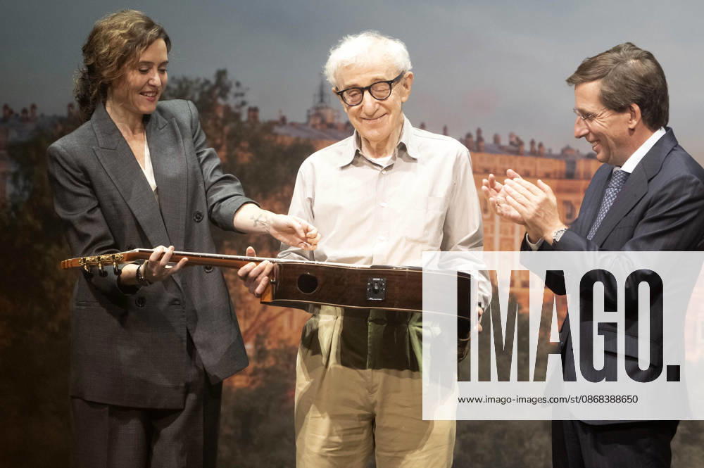 Isabel Diaz Ayuso, Woody Allen, and JoseLuis Martinez Almeida Navasques at the official reception marking the start of filming for the Woody Allen Fall Project 2026 at the Teatros del Canal in Madrid, October 1, 2026 Foto:Fotografosx xFuturexImagex woody_6051