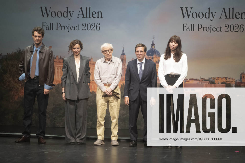 Peter Vives, Isabel Diaz Ayuso, Woody Allen, JoseLuis Martinez Almeida Navasques, and Alexi Wasser at the official reception marking the start of filming for the Woody Allen Fall Project 2026 at the Teatros del Canal in Madrid, October 1, 2026 Foto:Fotografosx xFuturexImagex woody_6059