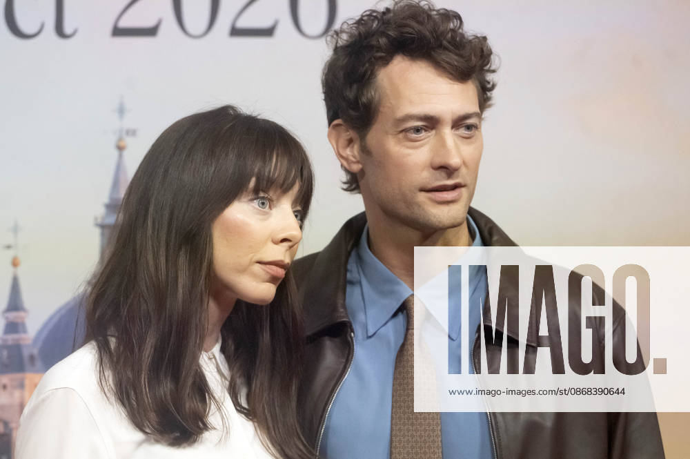 Alexi Wasser and Peter Vives at the official reception marking the start of filming for the Woody Allen Fall Project 2026 at the Teatros del Canal in Madrid, October 1, 2026 Foto:Fotografosx xFuturexImagex woody_6028