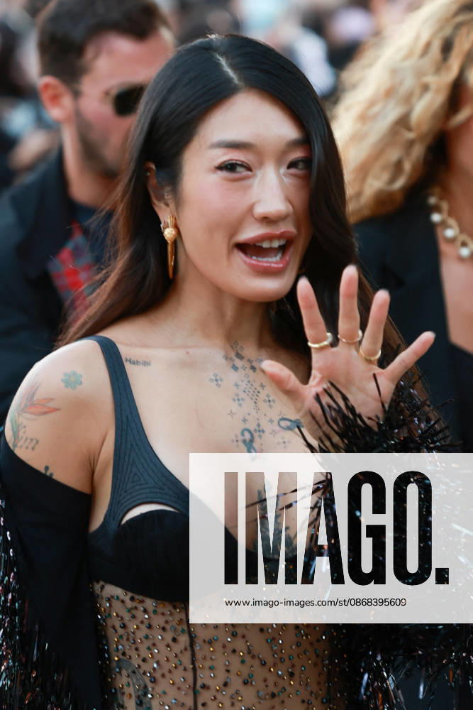 Peggy Gou at the Schiaparelli Spring Summer 2027 Women’s Ready-to-Wear Collection fashion show during Paris Fashion Week (PFW) on October 1, 2026. Florian Lavielle, Bestimage. Schiaparelli’s Spring Summer 2027 Women’s Ready-to-Wear Collection fashion show at Paris Fashion Week (PFW) on October 1, 2026, Paris, France