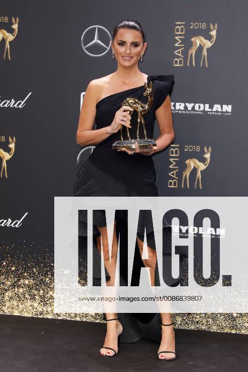 Penelope Cruz at the Bambi 2018 award ceremony on 16 11 2018 in Berlin Bambi 2018 award ceremony in Berlin