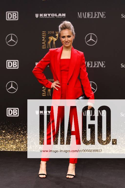 Alina Levshin at the Bambi 2018 award ceremony on 16 11 2018 in Berlin Bambi 2018 award ceremony in Berlin
