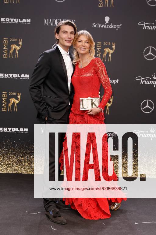 Ursula Karven and her son Chris Veres at the Bambi 2018 award ceremony on 16 11 2018 in Berlin Bambi 2018 award ceremony in Berlin