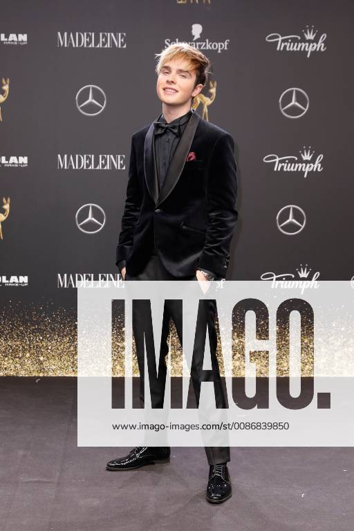 Mike Singer at the Bambi 2018 award ceremony on 16 11 2018 in Berlin Bambi 2018 award ceremony in Berlin