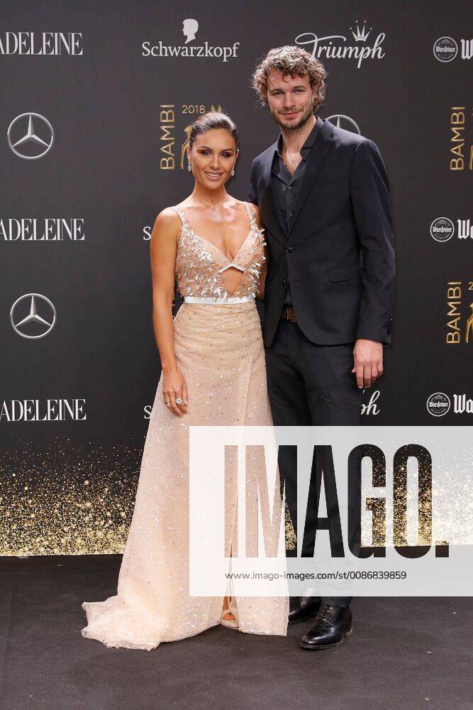 Nazan Eckes and her husband Julian Khol at the Bambi 2018 award ceremony on 16 11 2018 in Berlin Bambi 2018 award ceremony in Berlin