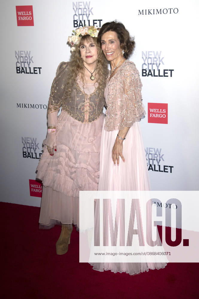 Stevie Nicks and Emily Blavatnik at the New York City Ballet 2026 Fall Fashion Gala at the David H. Koch Theater at Lincoln Center in New York, October 1, 2026 Foto:xJ.xFuturexImagex ballet_gala_6154