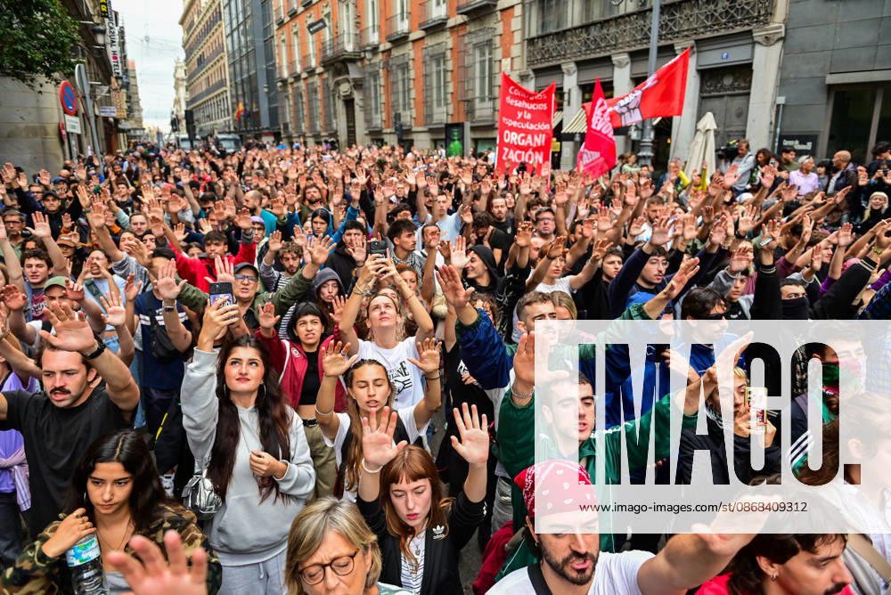 Tenants and housing activists gather outside the Congress of Deputies in Madrid during a demonstration called by the Sindicato de Inquilinas e Inquilinos de Madrid. The protest takes place on the Spanish Parliament votes on two Royal Decree-Laws on housing: one concerning measures to protect the social function of housing and increase affordable housing supply, and another aimed at strengthening the stability of habitual rental contracts. The demonstration was organized to pressure lawmakers during the vote. Junts had announced its opposition to the measures, while PP and Vox were also expected to vote against them. Madrid SPAIN - ZUMAz108 20261002_znp_z108_008