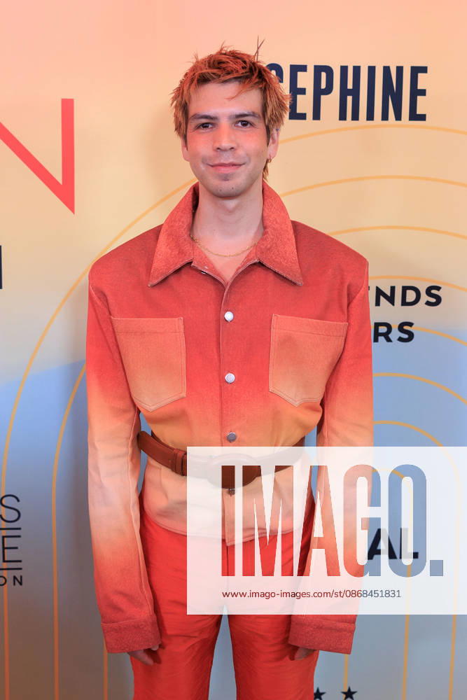 Julio Torres at the Critics Choice Associationâ€⠢s 6th Annual Celebration of Cinema & Television on Friday October 2, 2026 at the Four Seasons Hotel in Beverly Hills, California. JAVIER ROJAS PI Beverly Hills USA - ZUMAp124 20261002_zaa_p124_072