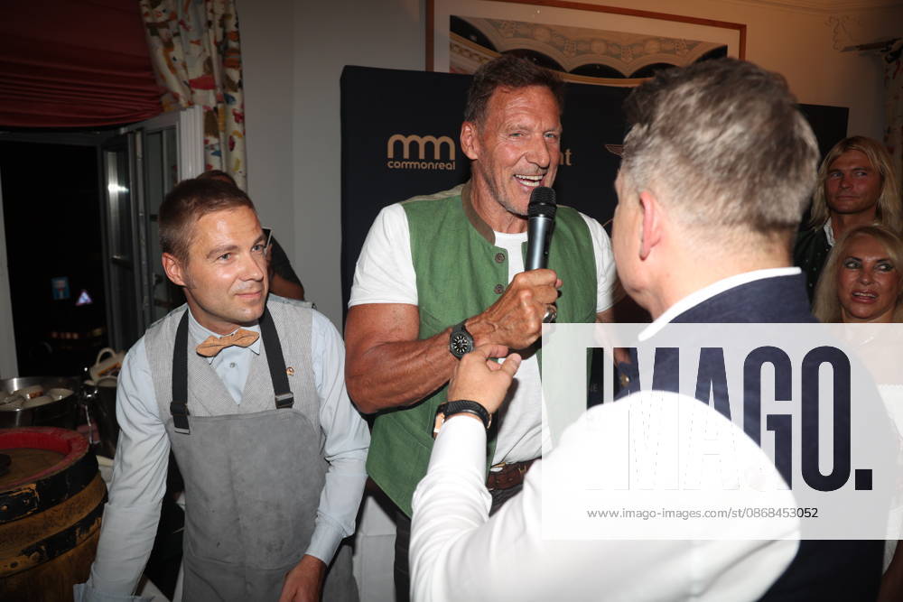 Ralf Moeller and Axel Kahn at the 2 Fine Time Business Club Oktoberfest at Käfer Stammhaus in Munich