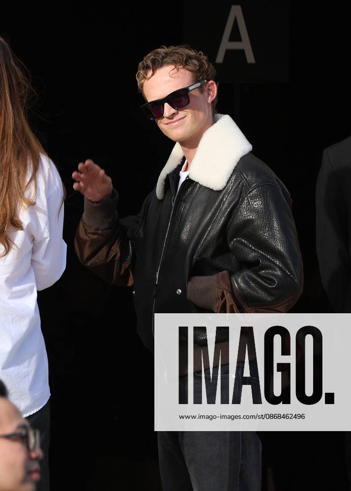 Anson Boon at the Givenchy Spring Summer 2026 Women’s Ready-to-Wear Collection fashion show during Paris Fashion Week (PFW) on October 2, 2026. Denis Guignebourg, Bestimage. Celebrities at Givenchy’s Spring Summer 2026 Women’s Ready-to-Wear Collection fashion show at Paris Fashion Week (PFW) on October 2, 2026, Paris, France