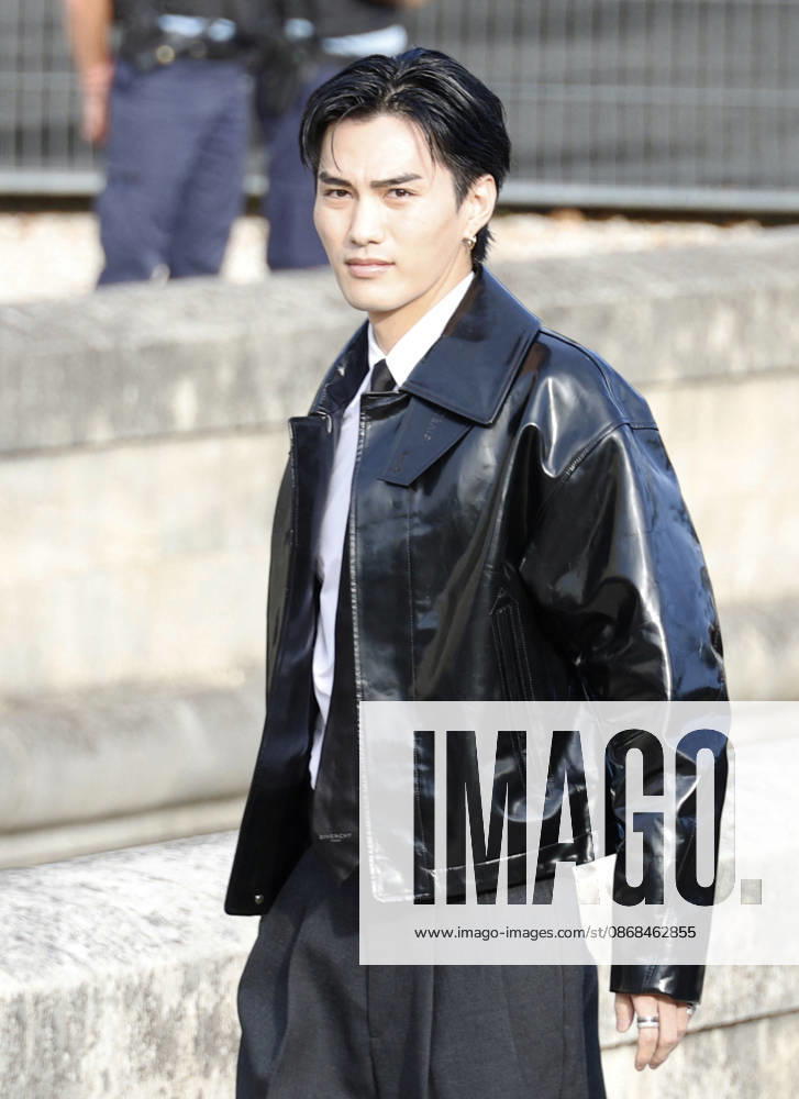 Shuzo Ohira arrives at the Givenchy Spring Summer 2027 Women’s Ready-to-Wear fashion show during Paris Fashion Week (PFW) in Paris, France, on October 2, 2026. Christophe Aubert, Bestimage. Arrivals at the Givenchy Spring Summer 2026 Women’s Ready-to-Wear fashion show during Paris Fashion Week (PFW) on October 2, 2026