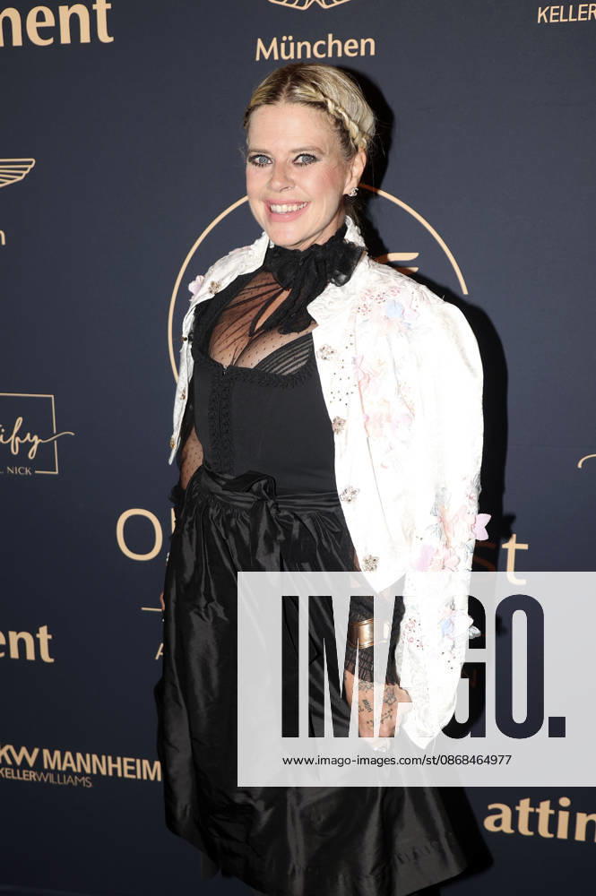 Pia Bolte at the 2 Fine Time Business Club Oktoberfest 2026 at Käfer Stammhaus in Munich, October 2, 2026 Foto:xAgenturxWehnertx xGränzdörferx xFuturexImagex ftbc_6035