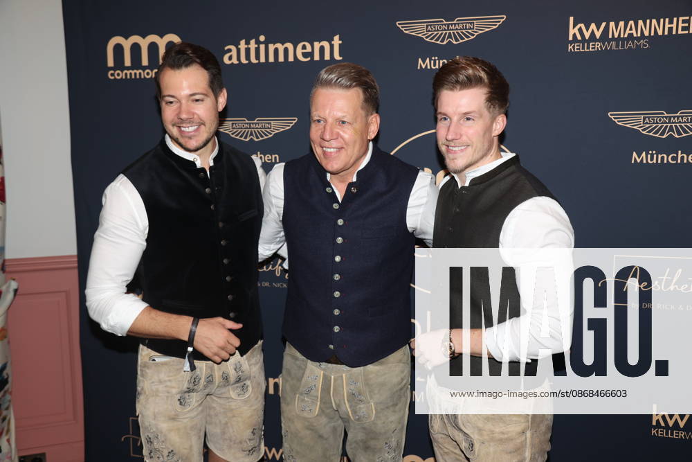 Henrik Heüveldop, aka Dr. Rick, Axel Kahn, and Dominik Bettray, aka Dr. Nick, at the 2 Fine Time Business Club Oktoberfest 2026 at the Käfer Stammhaus in Munich