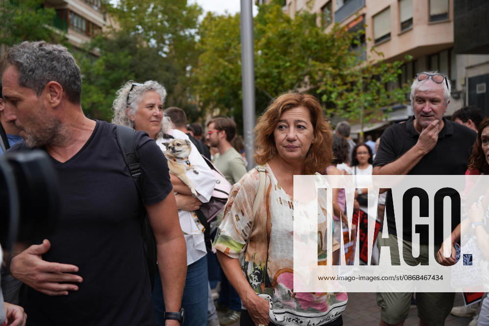 Housing Protest in Palma: Francina Armengol, President of the Congress of Deputies, during a protest calling for a reduction in housing rents, on October 3, 2026, in Palma de Mallorca, Mallorca, Balearic Islands, Spain. The Tenants’ Union and PAH Mallorca (Platform of People Affected and Involved by Mortgages and Housing) have organized the march to demand changes in housing policies and greater protection for renters. The Prime Minister, Pedro Sánchez, will spend the next few hours analyzing what happened yesterday, Friday, in Congress following the rejection of the two royal decrees on housing, and will be monitoring the public reaction in the streets to decide whether to ultimately call early general elections. OCTOBER 3, 2026 Javier Fe