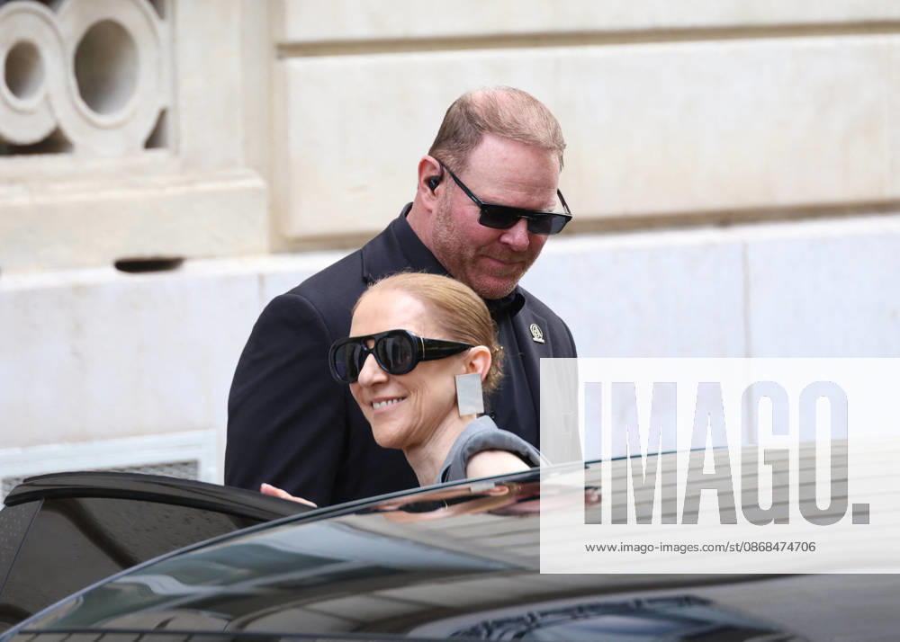 Céline Dion leaves the Royal Monceau hotel in Paris on October 3, 2026. Denis Guignebourg, Bestimage. Céline Dion leaves the Royal Monceau hotel in Paris on October 3, 2026. Paris, France
