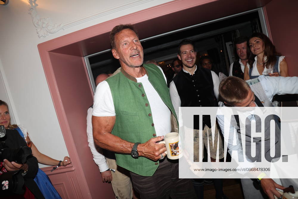 Ralf Moeller at the 2 Fine Time Business Club Oktoberfest 2026 at Käfer Stammhaus in Munich