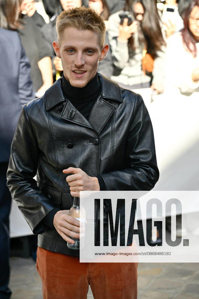 PFW Celine Outside Arrivals Valentin Campagne arriving at the Celine show during Paris Fashion Week, in Paris, France on 3 October 2026. Photo by Julien Reynaud APS-Medias ABACAPRESS.COM Paris France
