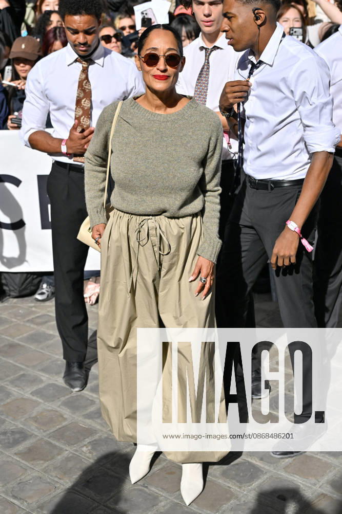 PFW Celine Outside Arrivals Tracee Ellis Ross arriving at the Celine show during Paris Fashion Week, in Paris, France on 3 October 2026. Photo by Julien Reynaud APS-Medias ABACAPRESS.COM Paris France