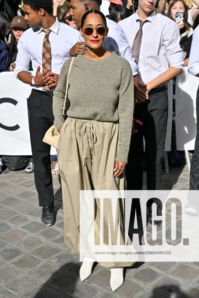PFW Celine Outside Arrivals Tracee Ellis Ross arriving at the Celine show during Paris Fashion Week, in Paris, France on 3 October 2026. Photo by Julien Reynaud APS-Medias ABACAPRESS.COM Paris France