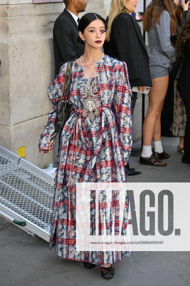 PFW Vivienne Westwood Outside Arrivals Guest arriving at the Vivienne Westwood show during Paris Fashion Week, in Paris, France on 3 October 2026. Photo by Julien Reynaud APS-Medias ABACAPRESS.COM Paris France