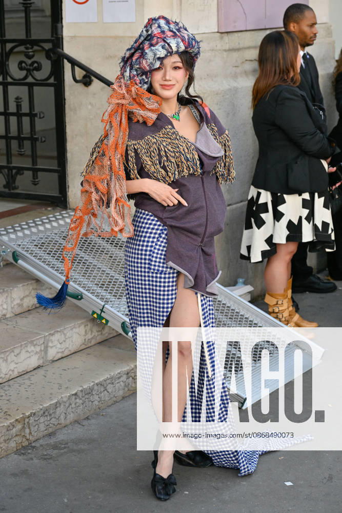 PFW Vivienne Westwood Outside Arrivals Guest arriving at the Vivienne Westwood show during Paris Fashion Week, in Paris, France on 3 October 2026. Photo by Julien Reynaud APS-Medias ABACAPRESS.COM Paris France